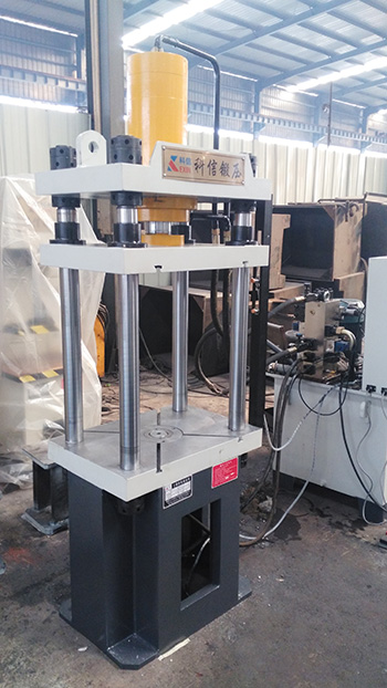 63t四柱三梁小型液壓機(jī)